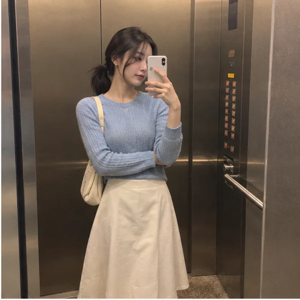 로아스튜디오 홈타이 대표 안내 이미지